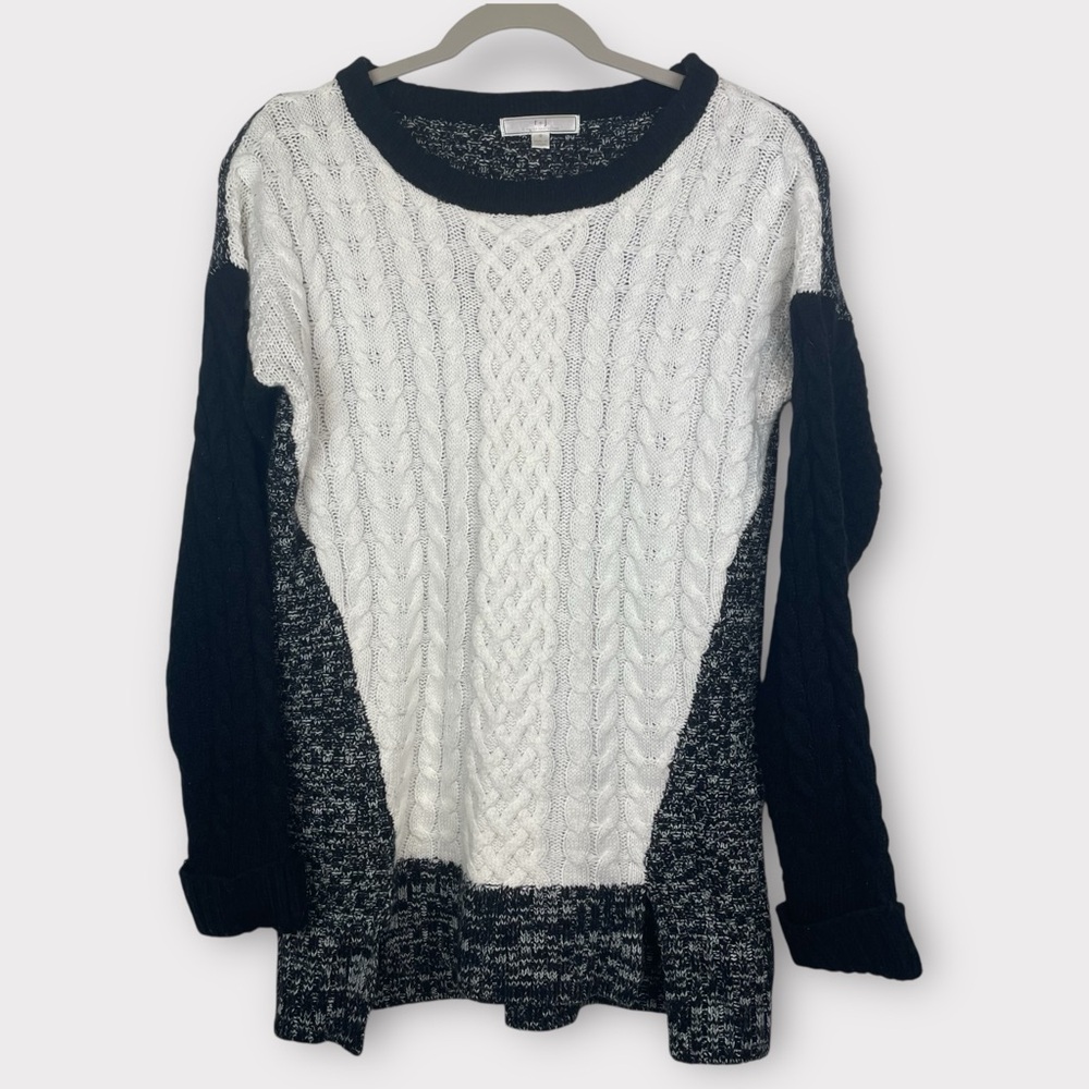 Romeo & Juliet Couture Colorblock Cable Knit Sweater Size S